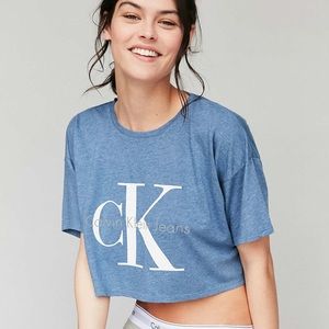 Calvin Klein Jeans Crop Top